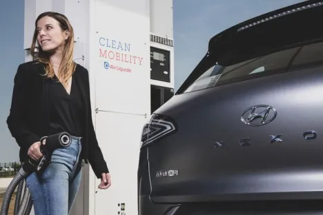 For_Web-H2 STATION ROISSY (France) + NEXO HYUNDAI